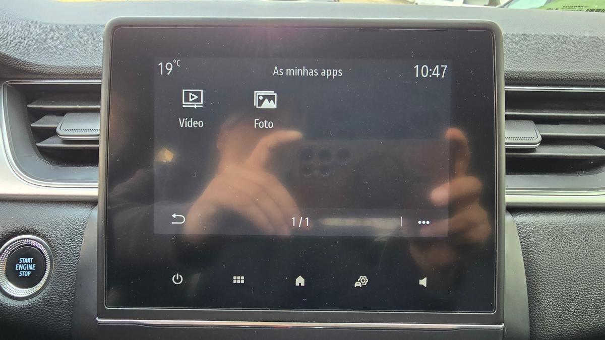 renault-captur-2022-hibrido-a-gasolina-1598cc