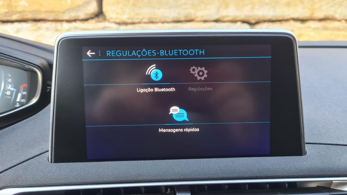 peugeot-5008-2018-diesel-1499cc