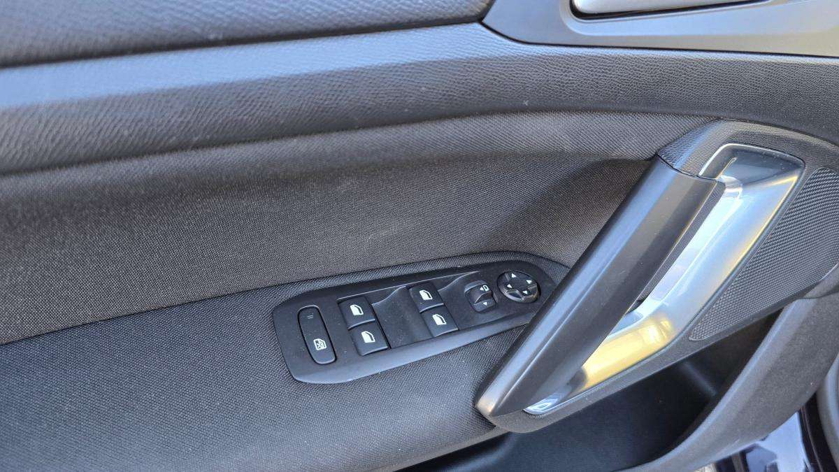 peugeot-308-2019-diesel-1499cc