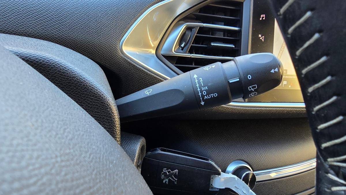 peugeot-308-2019-diesel-1499cc