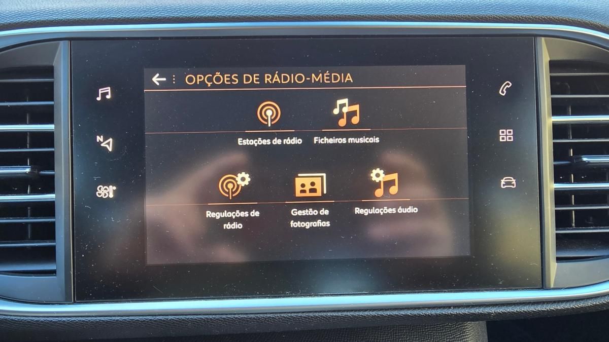 peugeot-308-2019-diesel-1499cc