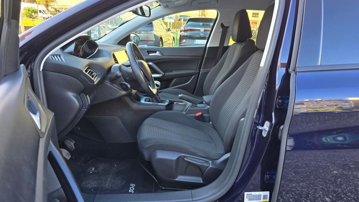 peugeot-308-2019-diesel-1499cc