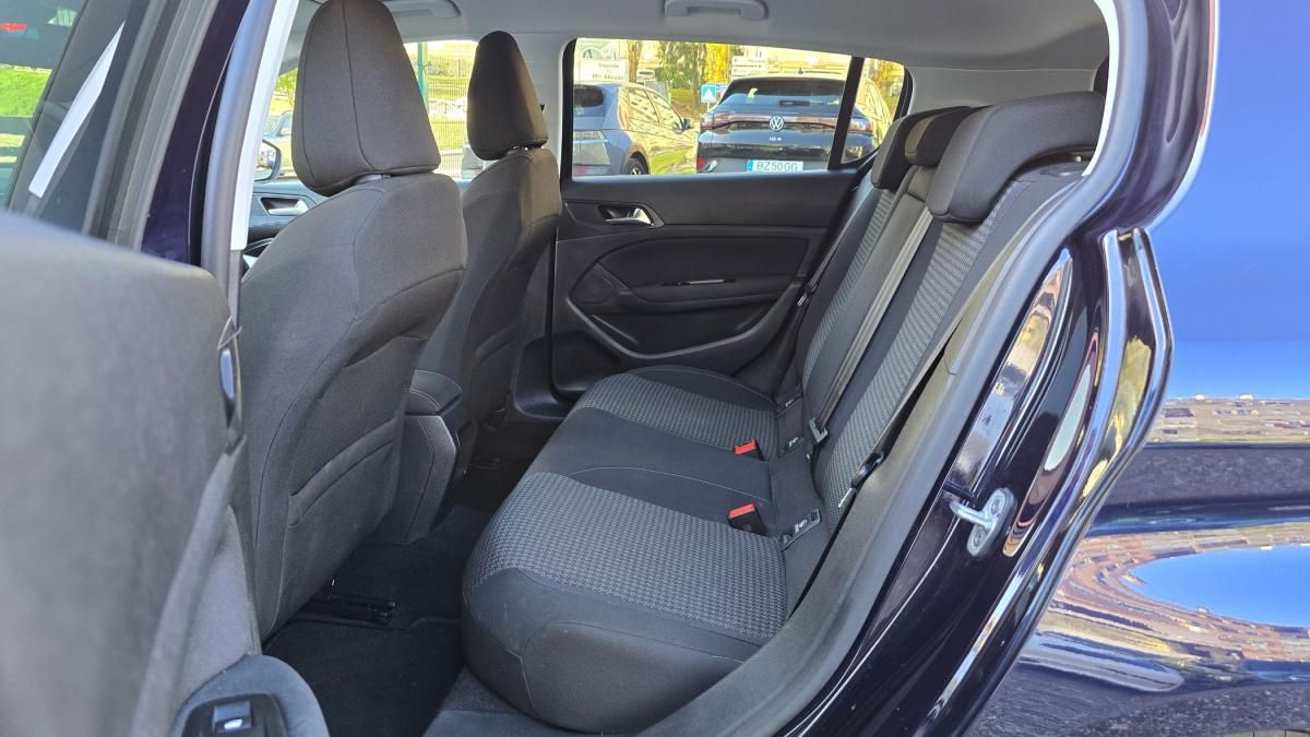 peugeot-308-2019-diesel-1499cc