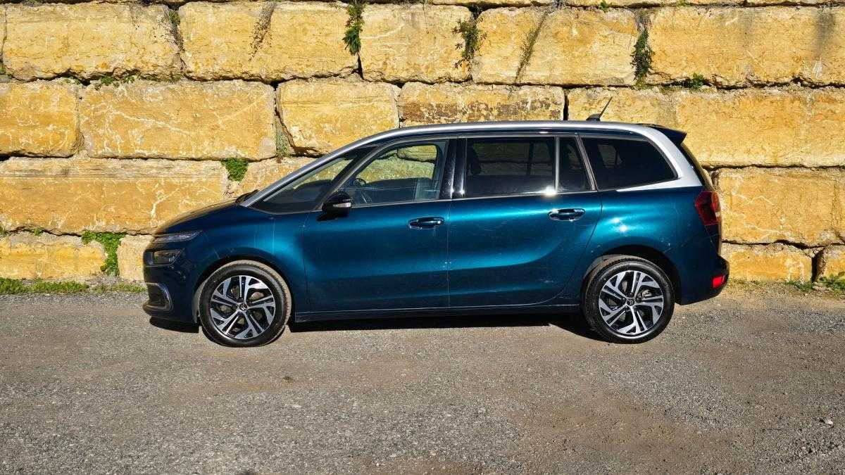 citroen-c4-2021-diesel-1499cc