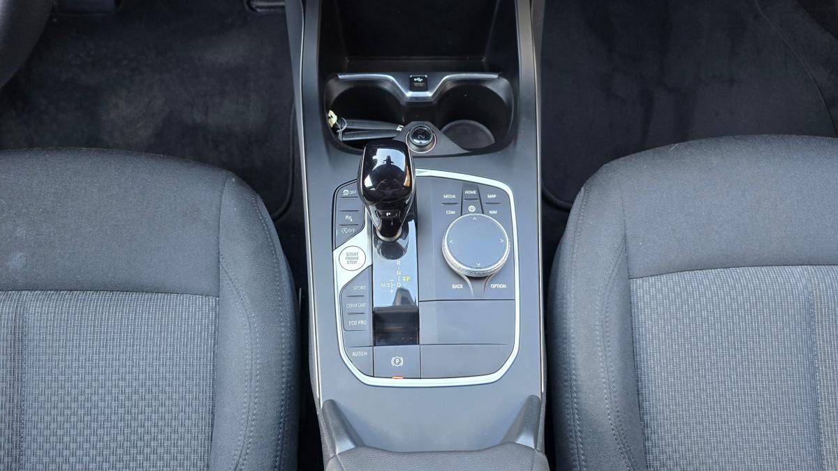 bmw-serie-1-2021-diesel-1496cc