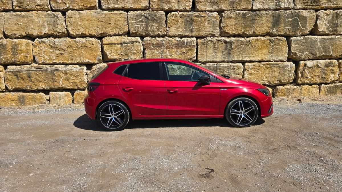 seat-ibiza-2018-gasolina-999cc