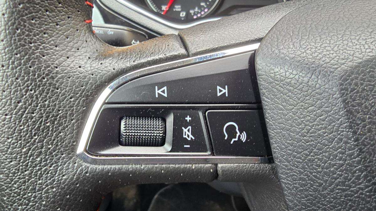 seat-ibiza-2018-gasolina-999cc