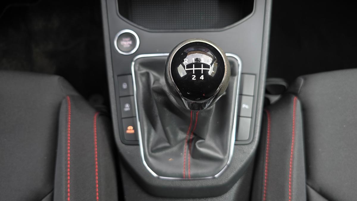 seat-ibiza-2018-gasolina-999cc