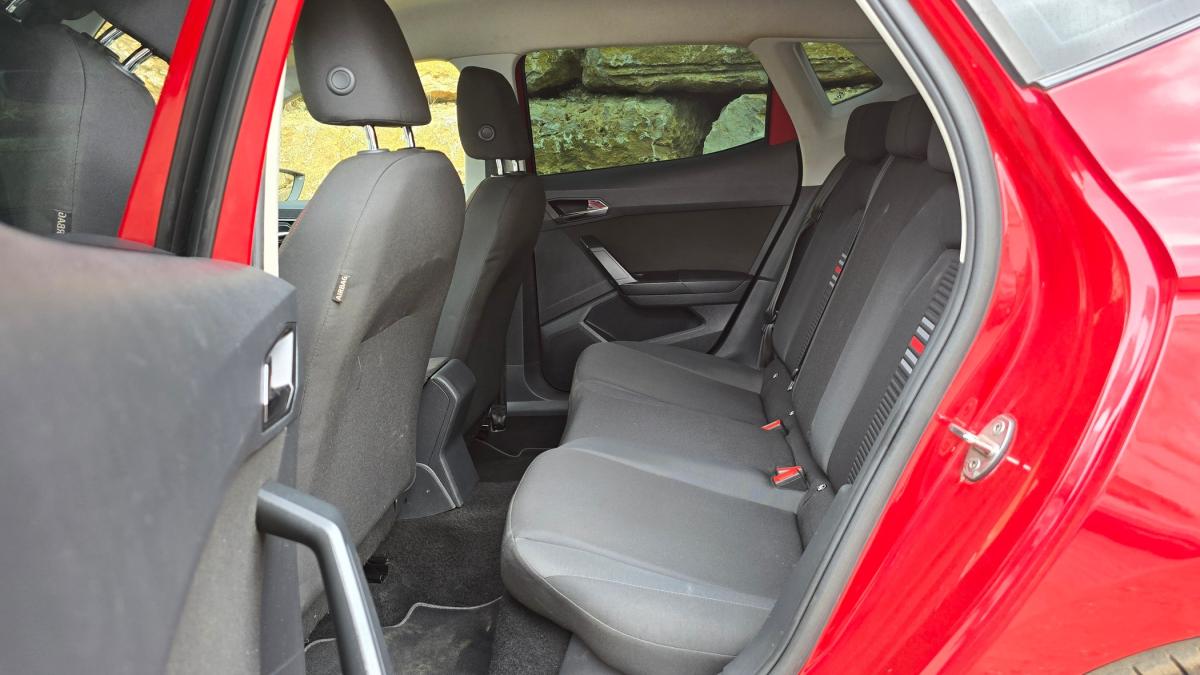seat-ibiza-2018-gasolina-999cc