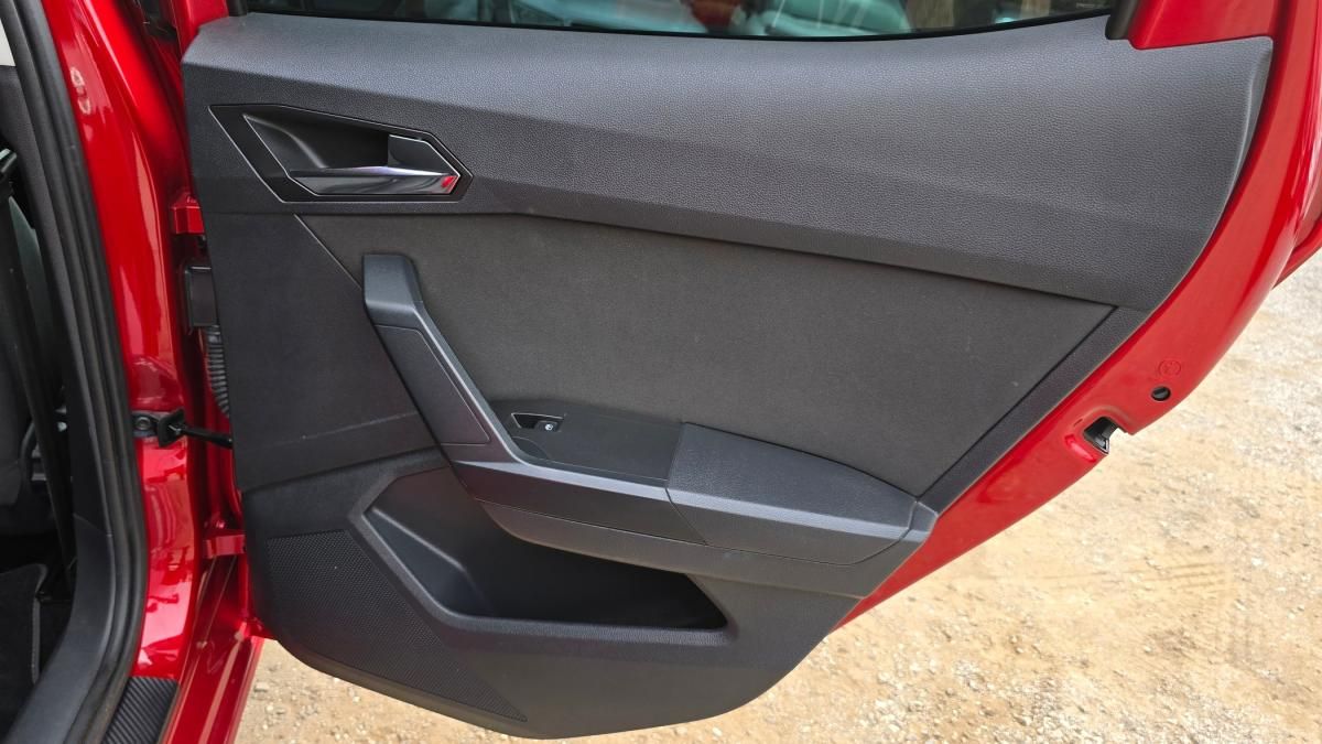 seat-ibiza-2018-gasolina-999cc