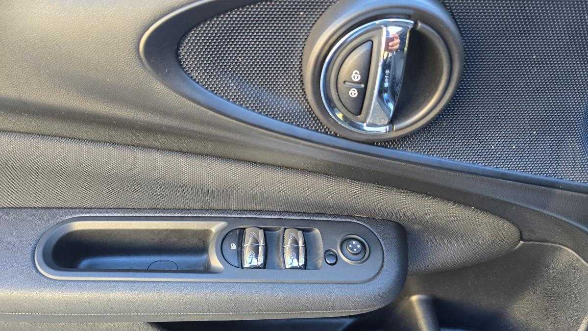mini-clubman-2022-diesel-1496cc