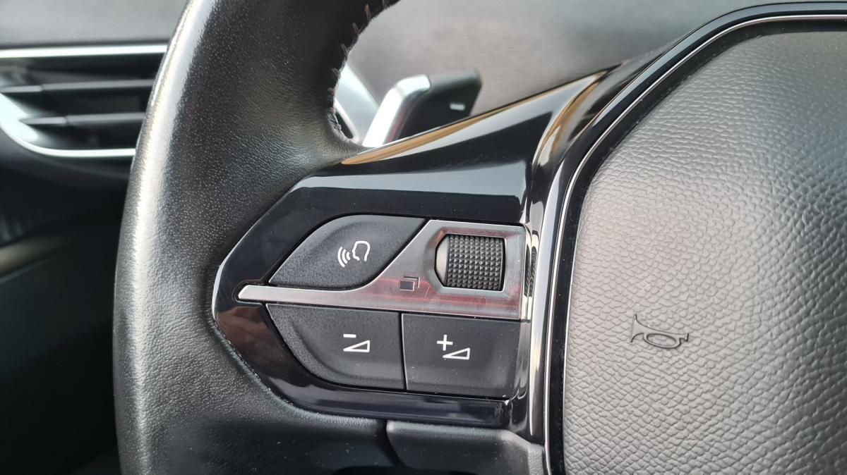 peugeot-5008-2021-diesel-1499cc