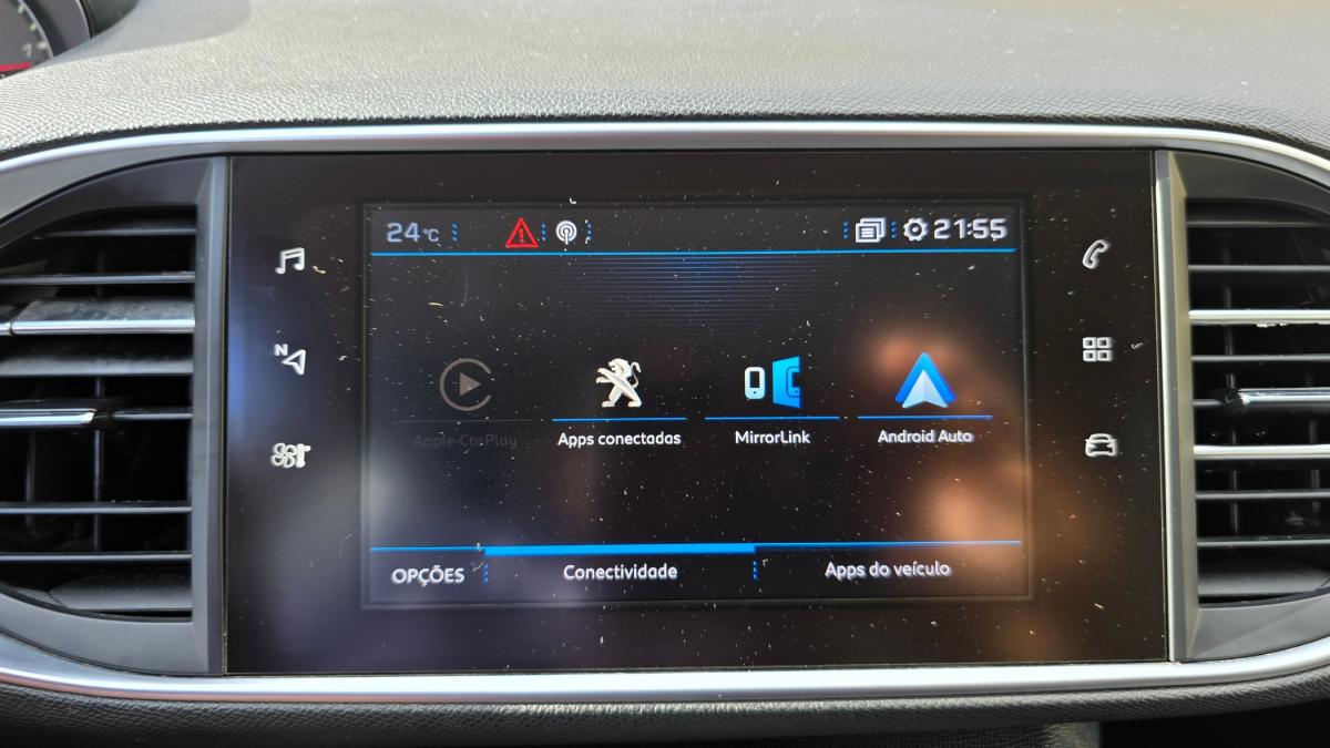 peugeot-308-sw-2018-diesel-1560cc