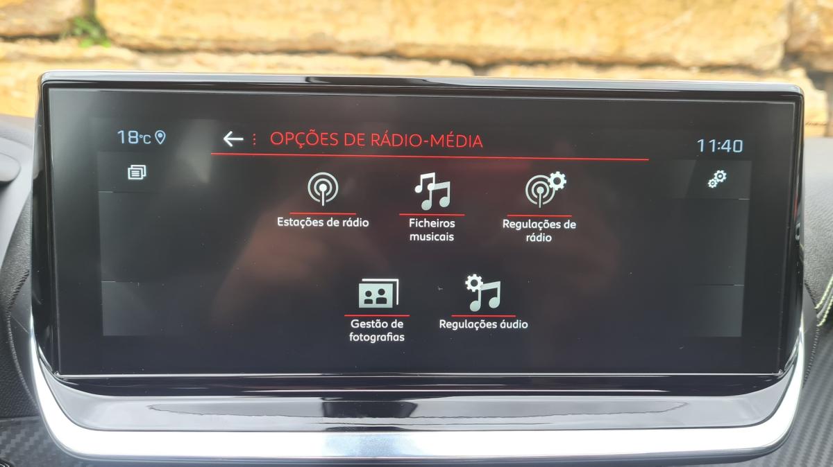 peugeot-2008-2021-diesel-1499cc