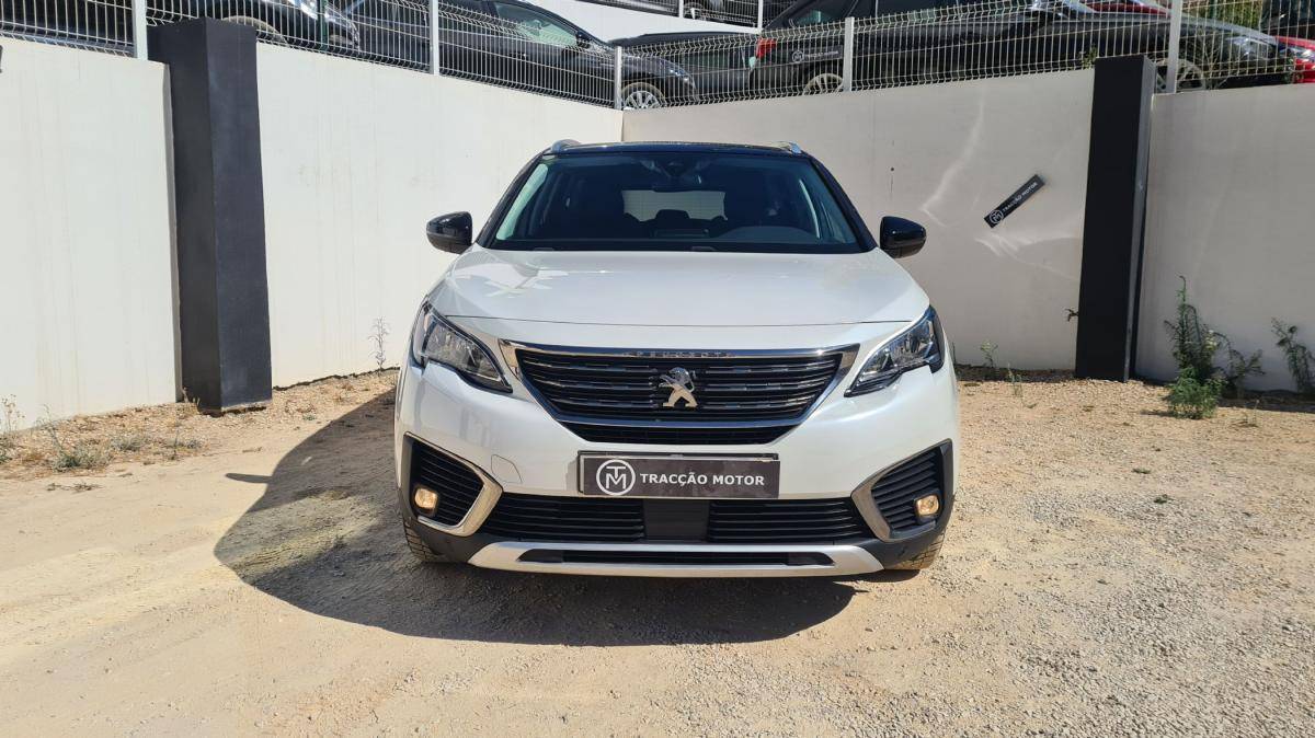 peugeot-5008-2018-diesel-1560cc