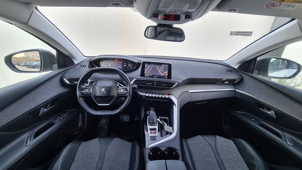 peugeot-5008-2018-diesel-1560cc