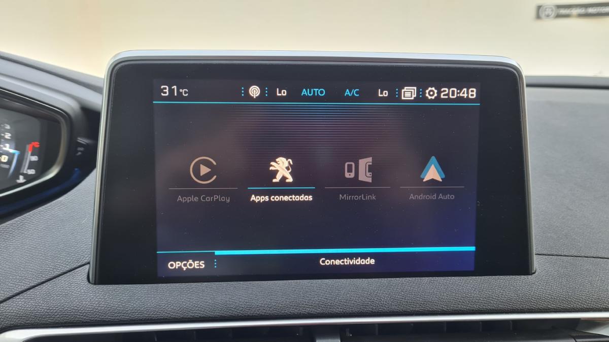peugeot-5008-2018-diesel-1560cc