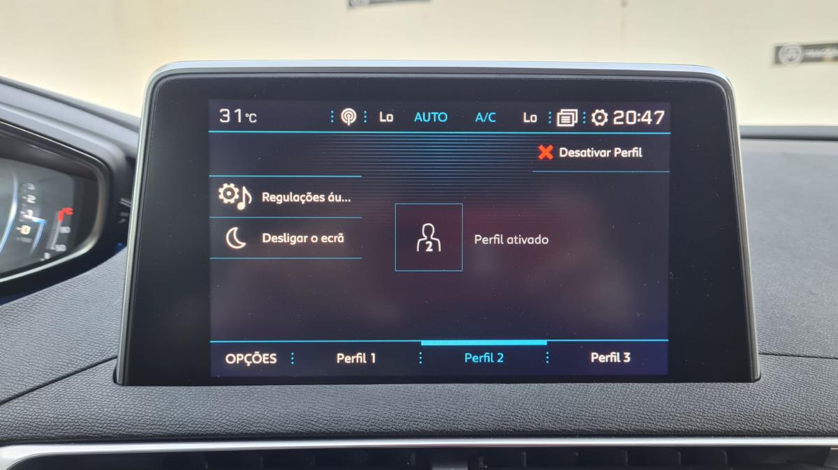 peugeot-5008-2018-diesel-1560cc