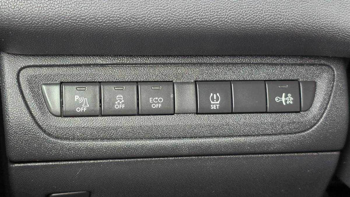 peugeot-208-2015-diesel-1560cc