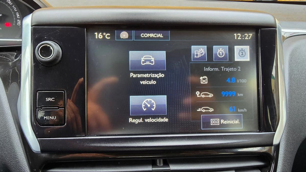 peugeot-208-2015-diesel-1560cc