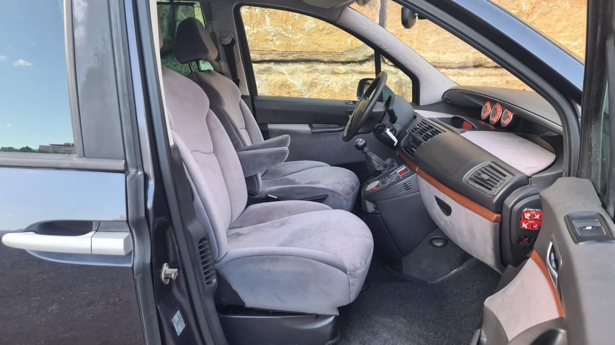 citroen-c8-2006-diesel-1997cc