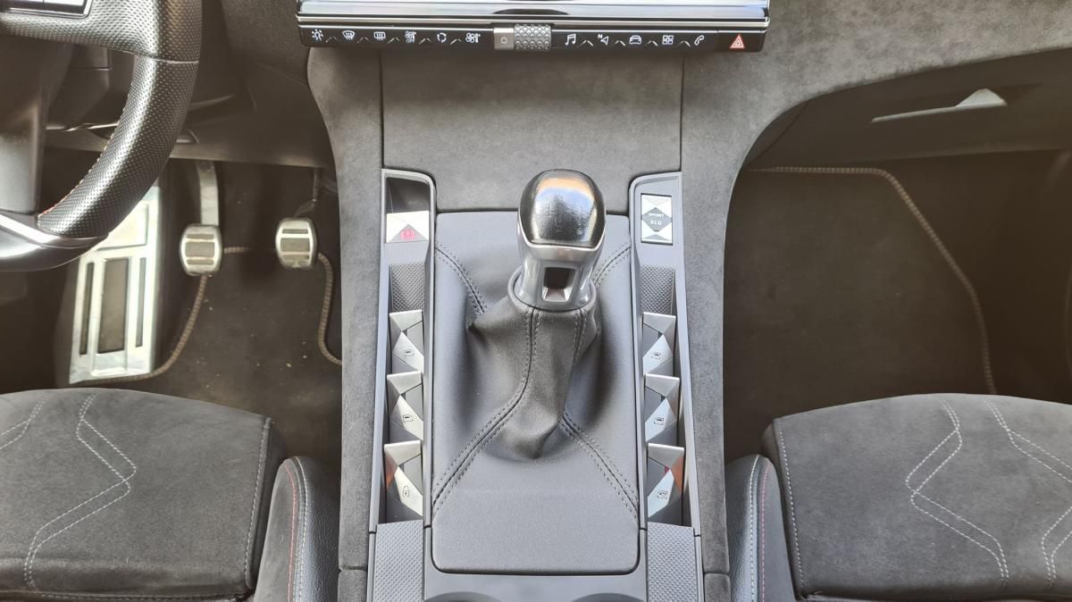 ds-ds-7-crossback-2019-diesel-1499cc