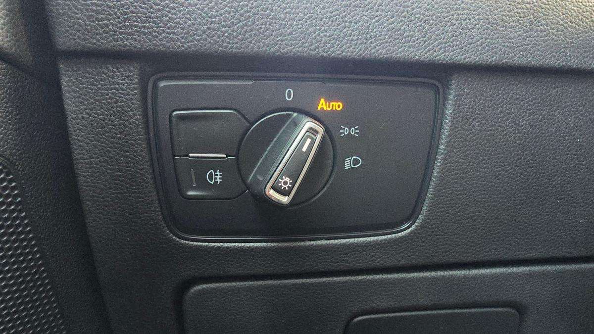 volkswagen-passat-variant-2022-hibrido-a-gasolina-1395cc