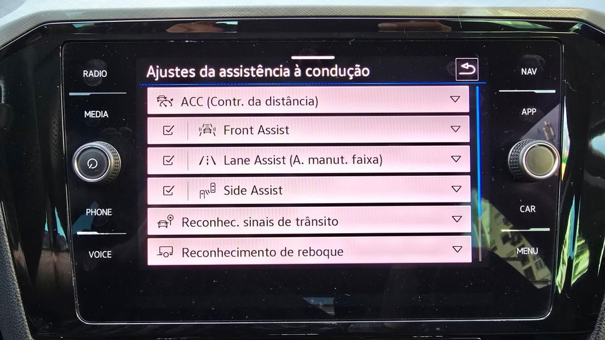 volkswagen-passat-variant-2022-hibrido-a-gasolina-1395cc