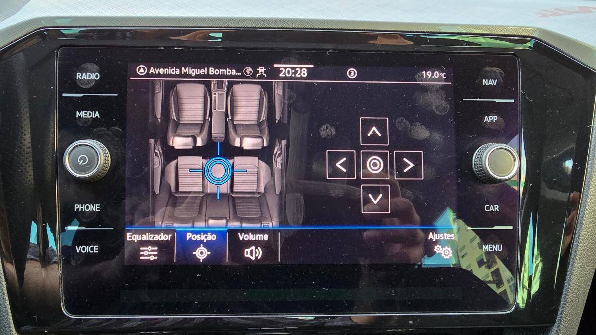 volkswagen-passat-variant-2022-hibrido-a-gasolina-1395cc