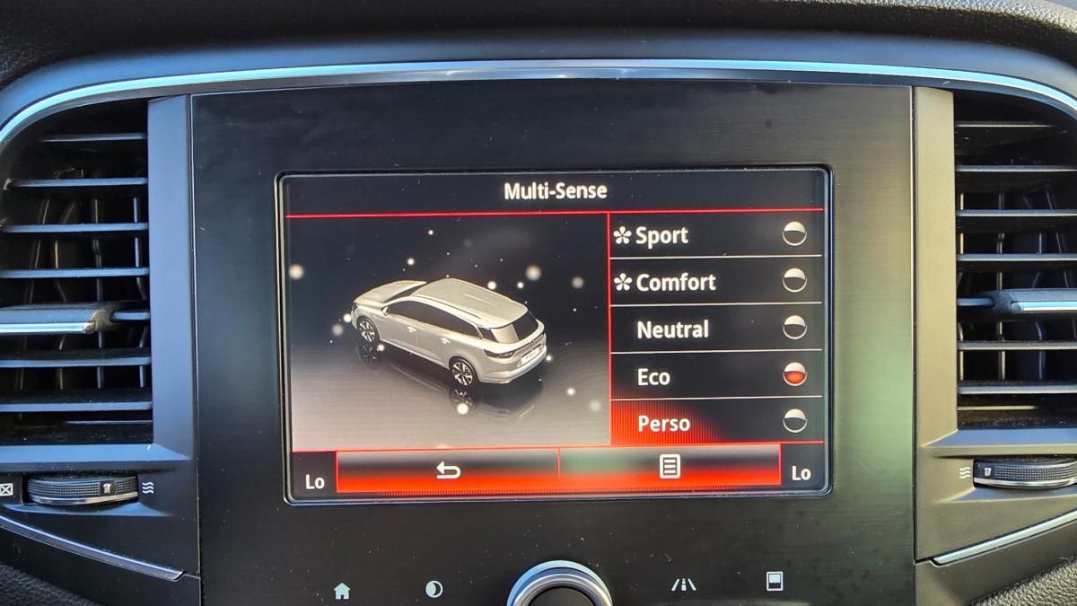 renault-megane-sport-tourer-2017-diesel-1461cc