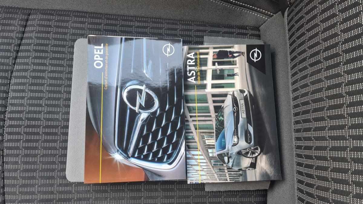 opel-astra-2021-diesel-1496cc