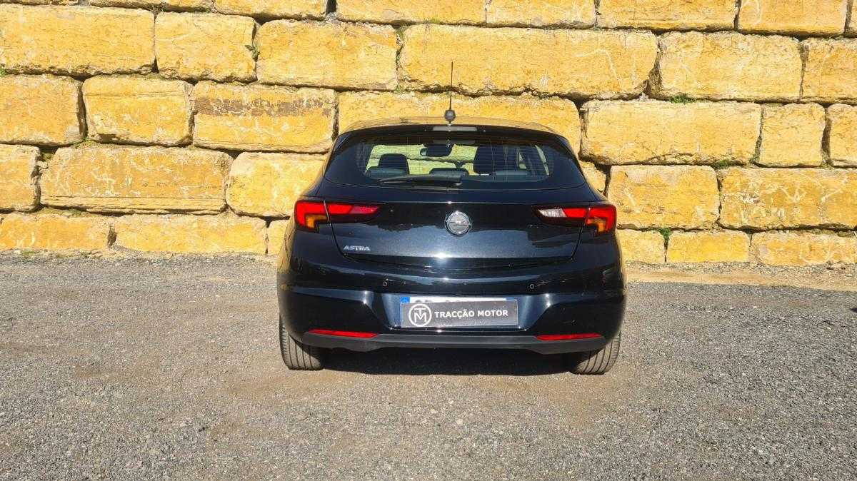 opel-astra-2021-diesel-1496cc