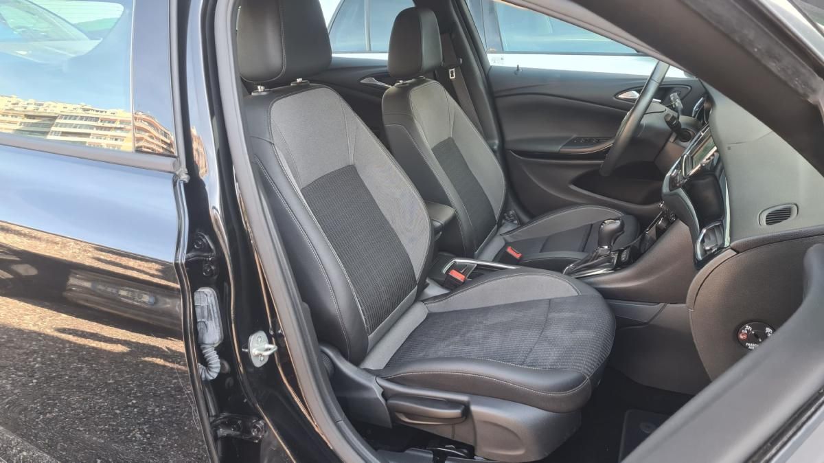 opel-astra-2021-diesel-1496cc