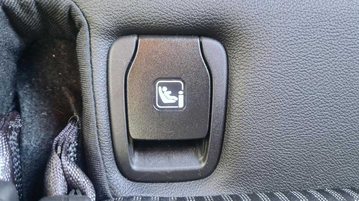 opel-astra-2021-diesel-1496cc