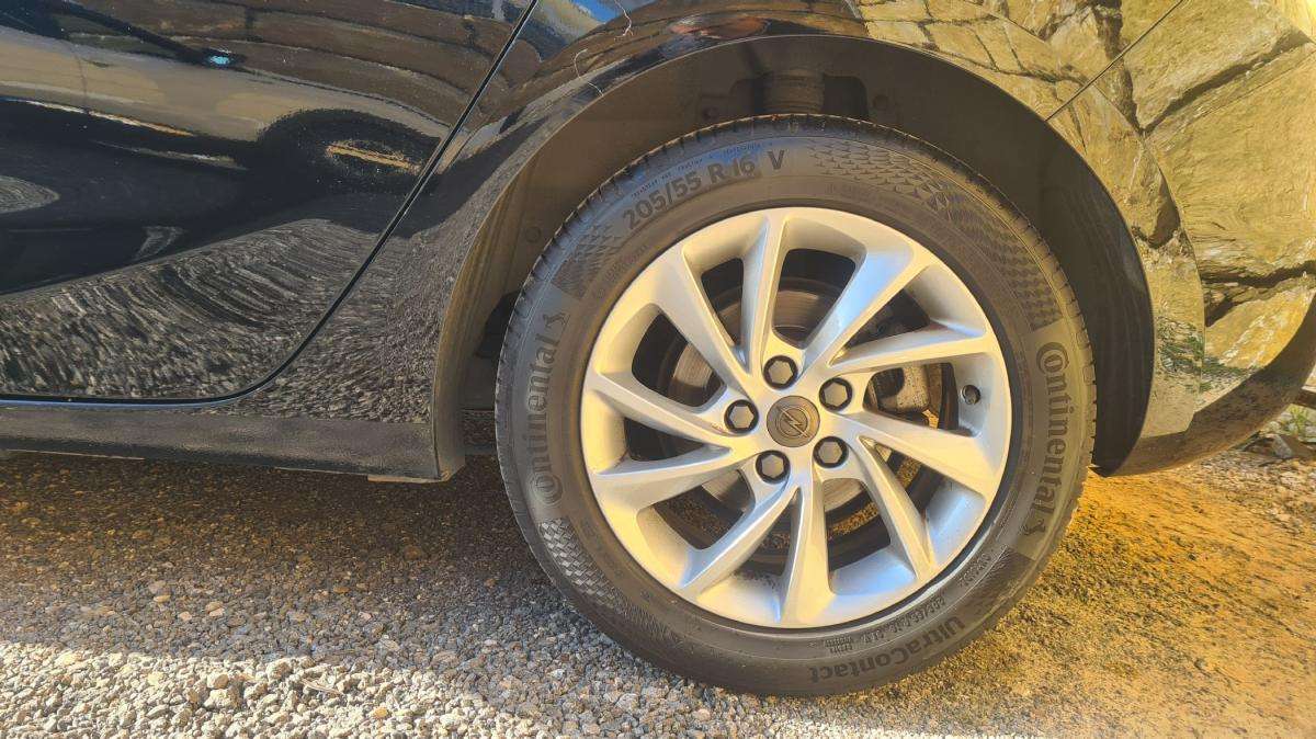 opel-astra-2021-diesel-1496cc
