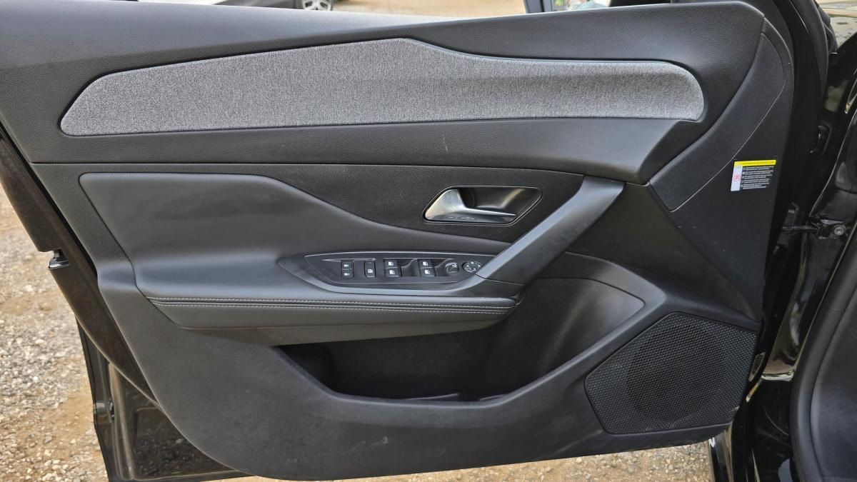 peugeot-308-sw-2022-diesel-1499cc
