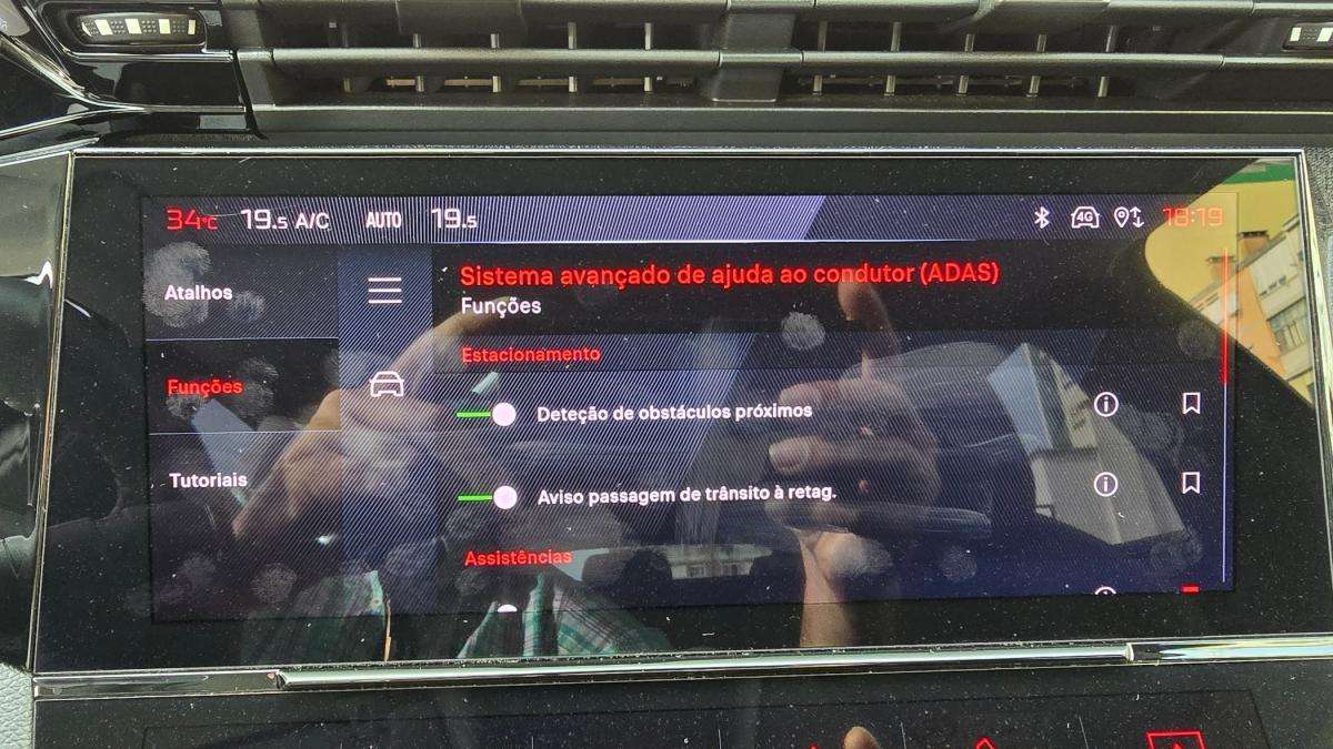 peugeot-308-sw-2022-diesel-1499cc