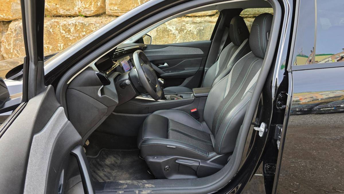 peugeot-308-sw-2022-diesel-1499cc