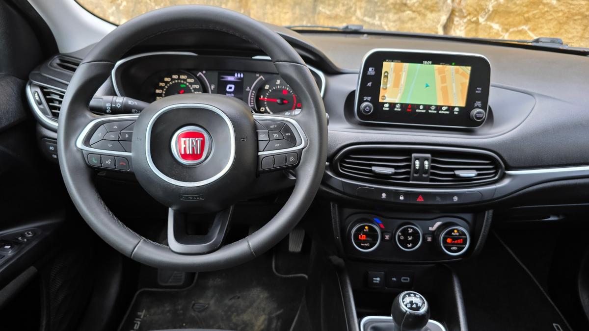 fiat-tipo-station-wagon-2019-diesel-1248cc