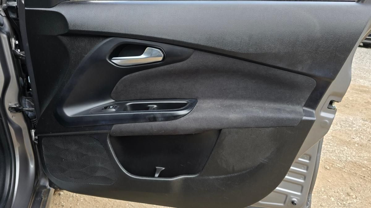 fiat-tipo-station-wagon-2019-diesel-1248cc