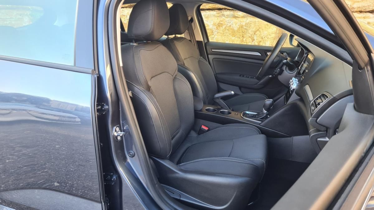 renault-megane-2022-diesel-1461cc