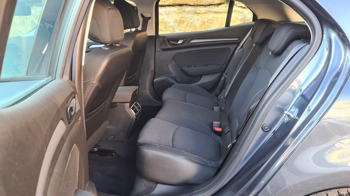 renault-megane-2022-diesel-1461cc