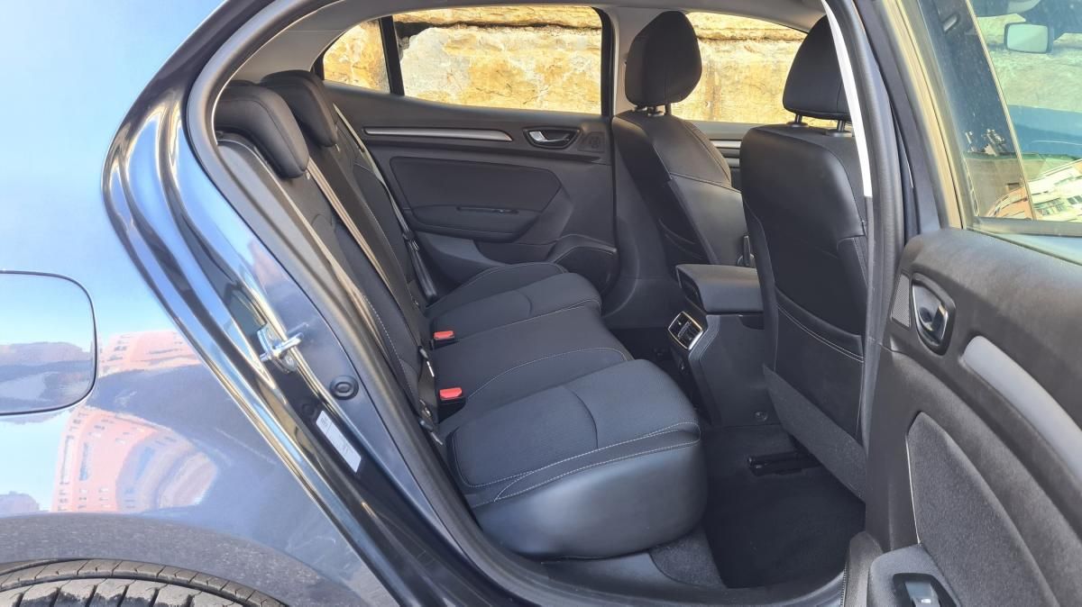 renault-megane-2022-diesel-1461cc