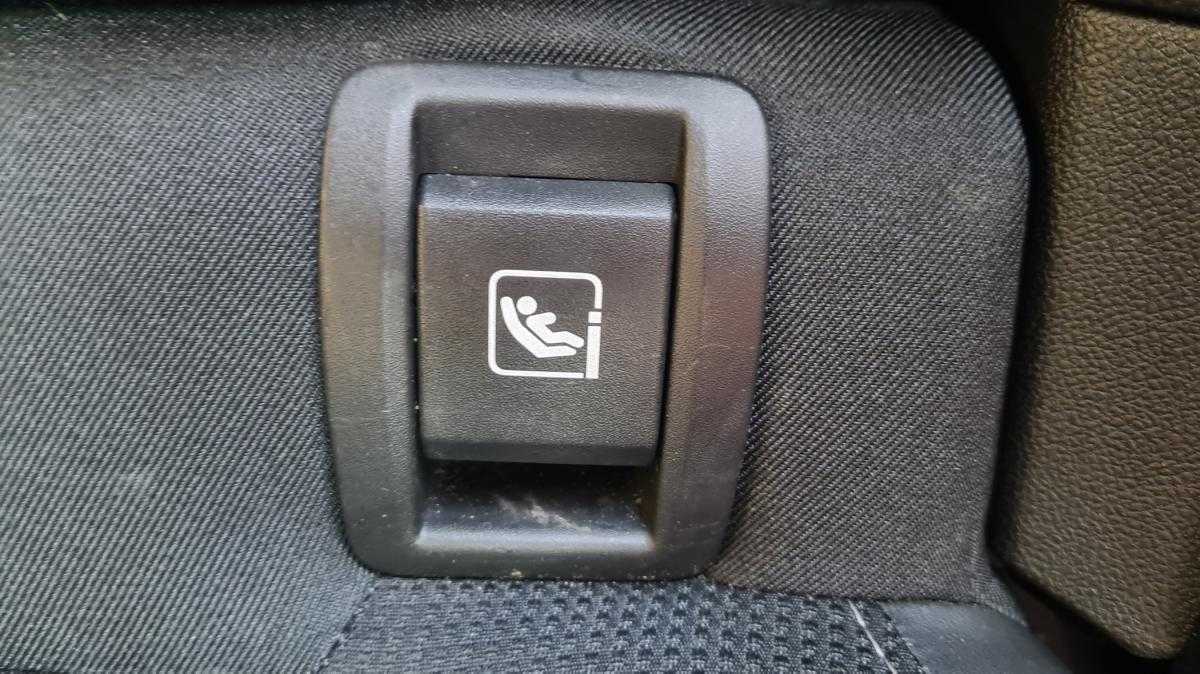 renault-megane-2022-diesel-1461cc