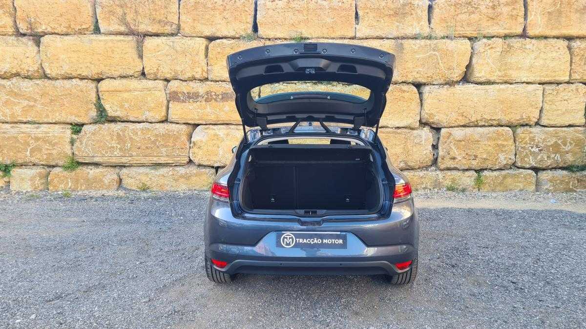 renault-megane-2022-diesel-1461cc