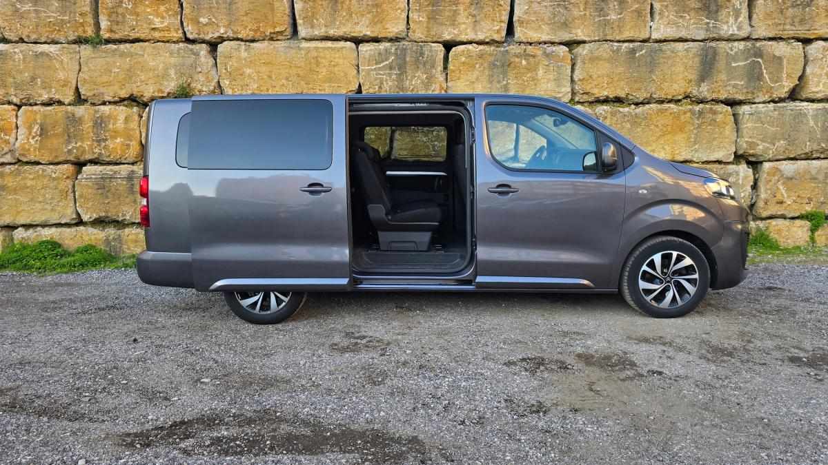 citroen-spacetourer-2019-diesel-1499cc