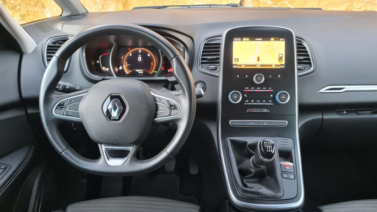 renault-grand-scenic-2019-diesel-1749cc