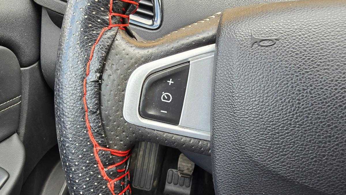 renault-grand-scenic-2012-diesel-1598cc