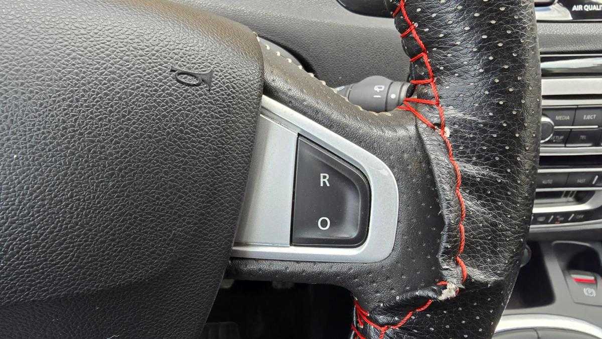 renault-grand-scenic-2012-diesel-1598cc