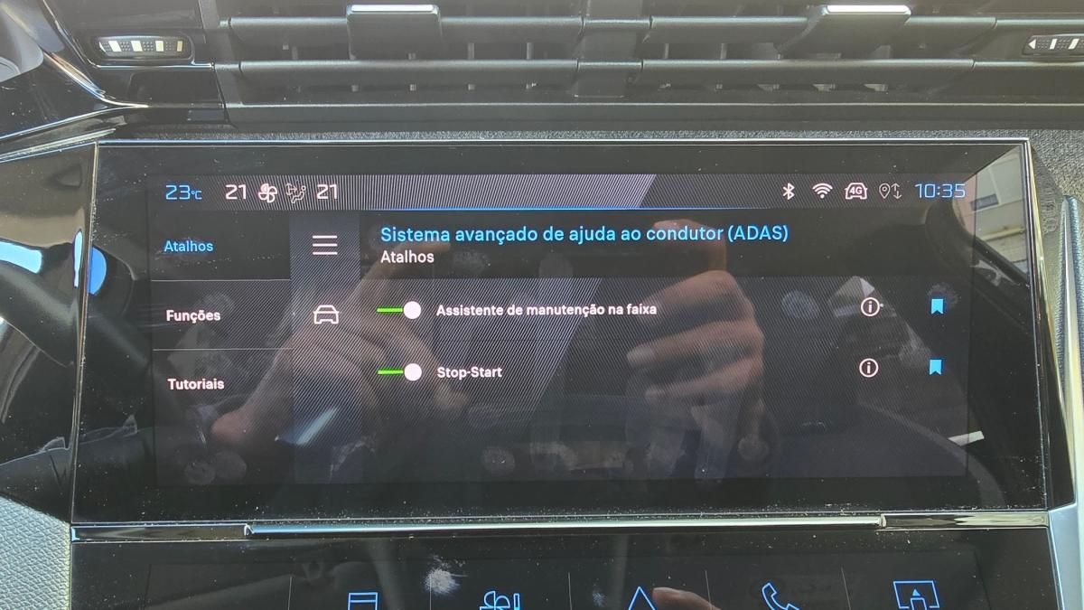 peugeot-308-sw-2022-diesel-1499cc